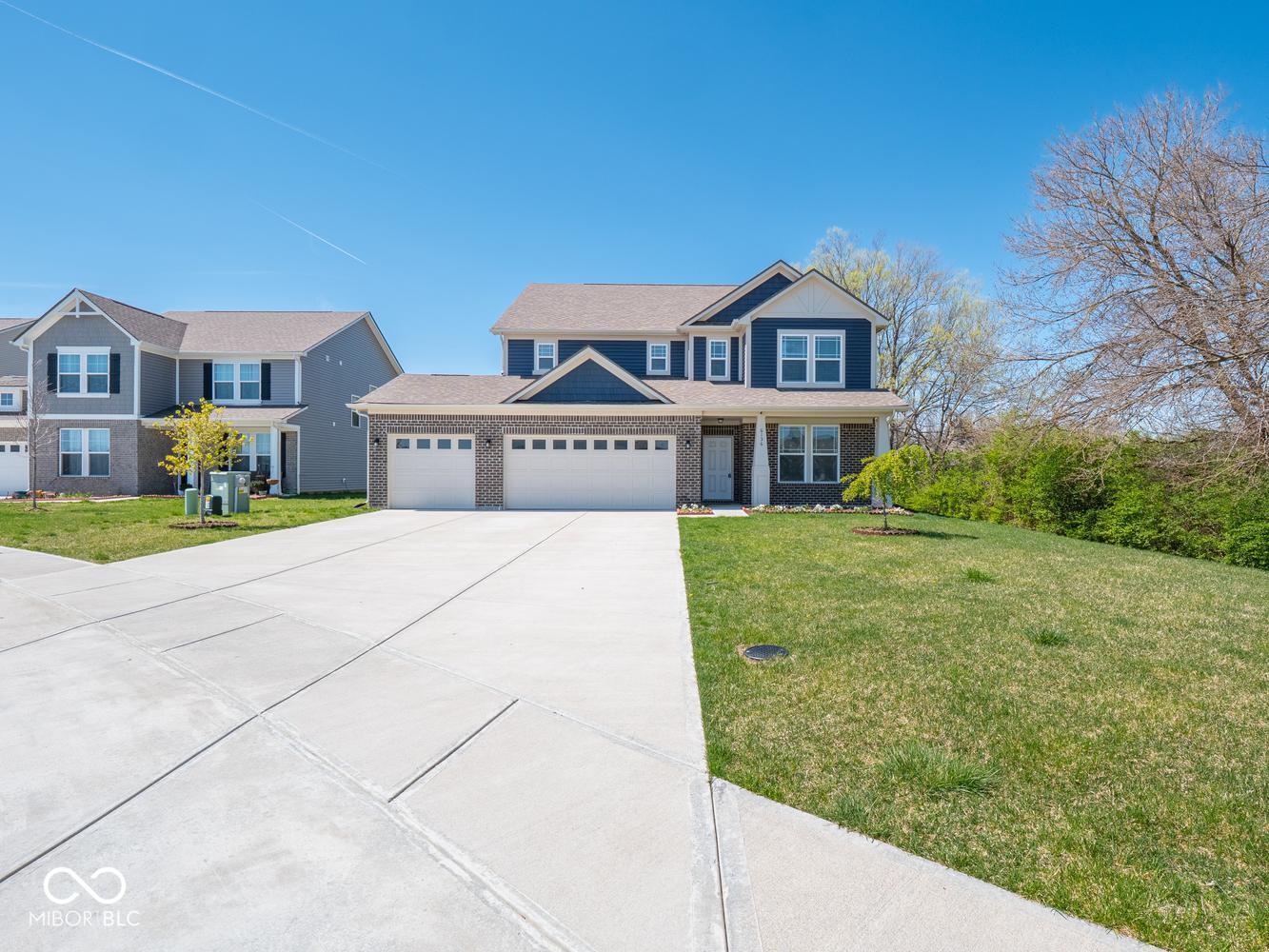 6136 Clydesdale Lane