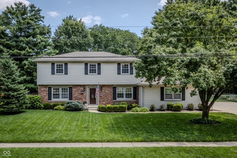 Photo of 11209 Haverstick Road, Carmel, IN 46033 (MLS # 22118675)