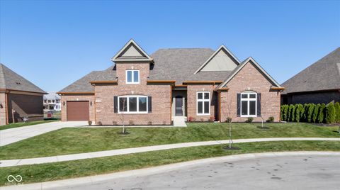 Photo of 4248 Stone Lake Drive, Zionsville, IN 46077 (MLS # 22022071)