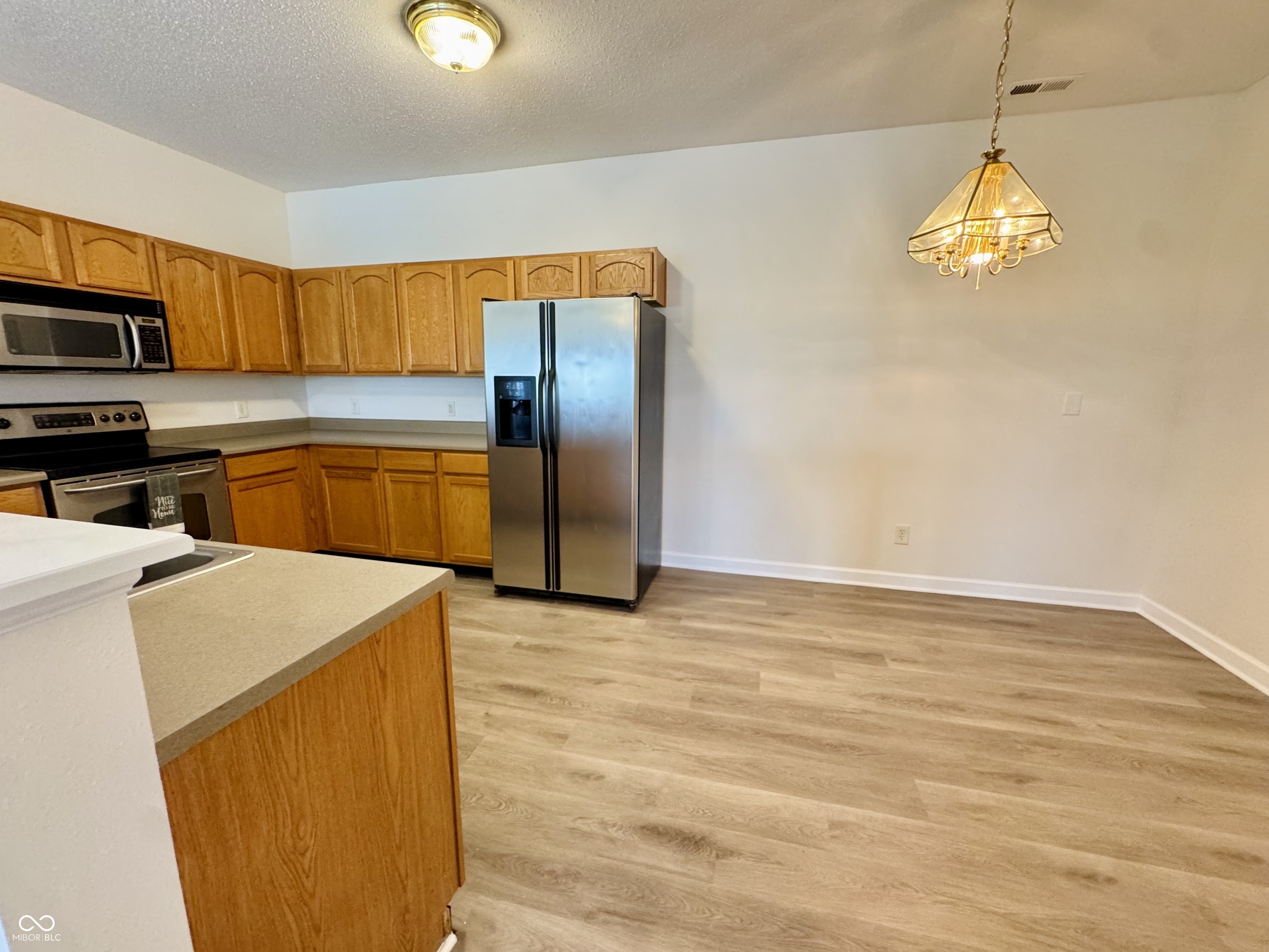 3789 Indigo Blue Boulevard