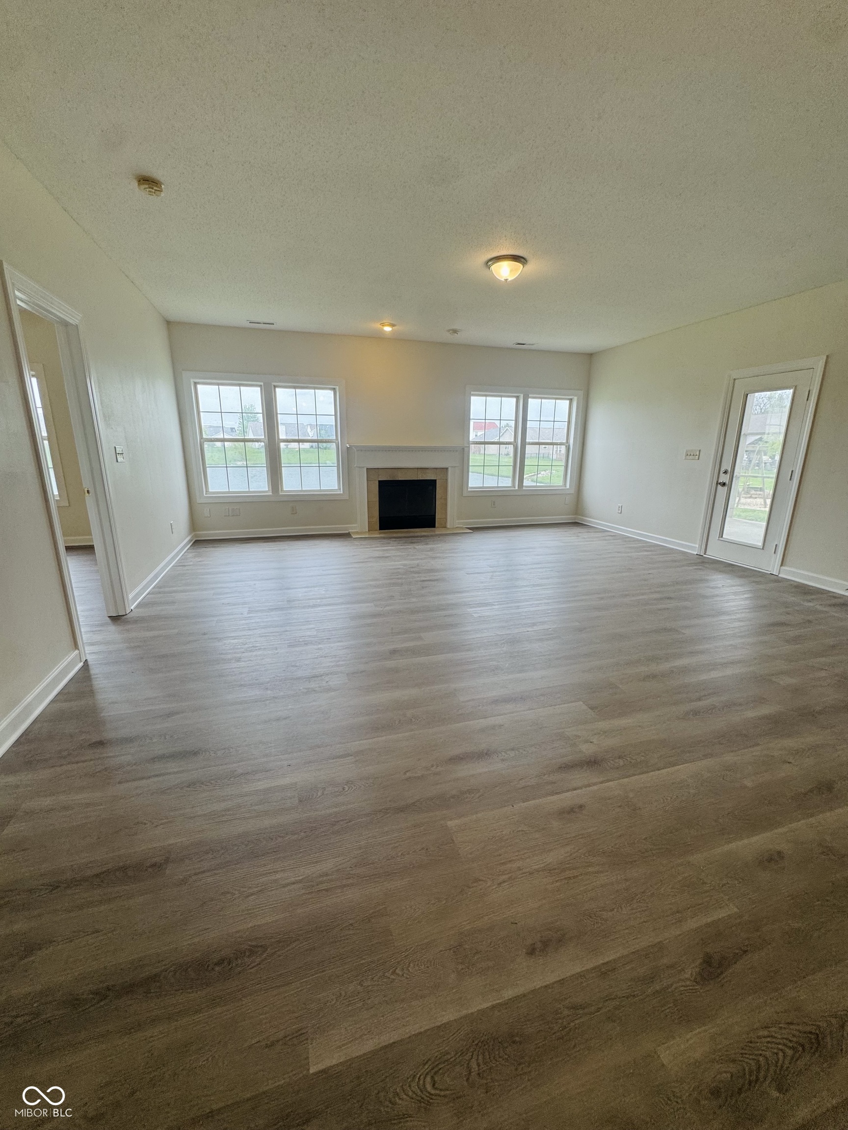 3789 Indigo Blue Boulevard