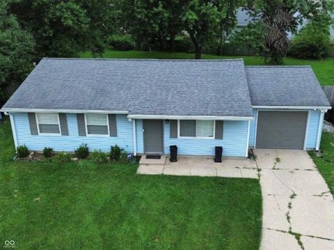 Photo of 3460 Pleasant Creek Drive, Indianapolis, IN 46227 (MLS # 22109781)