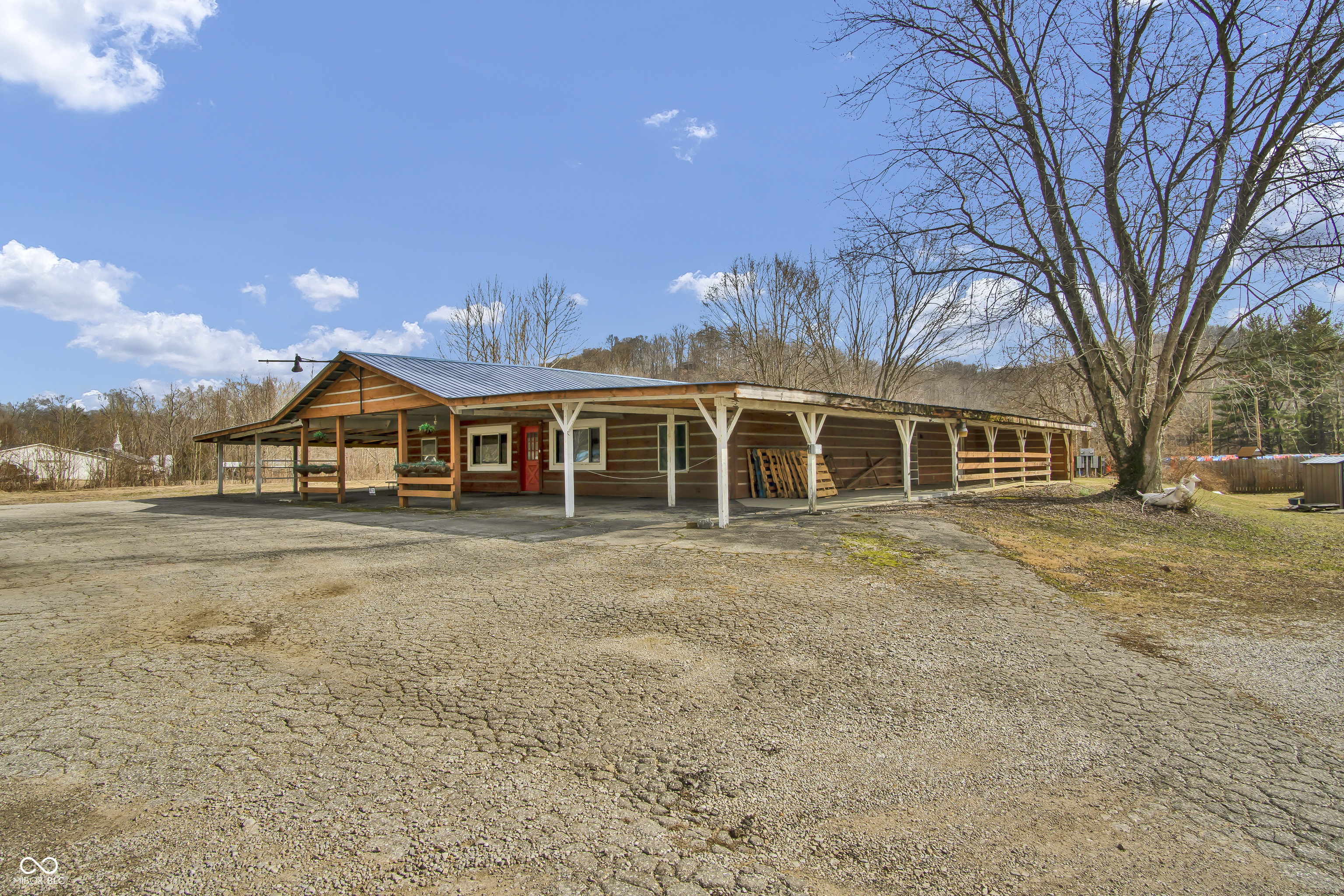 4883 State Road 46 E