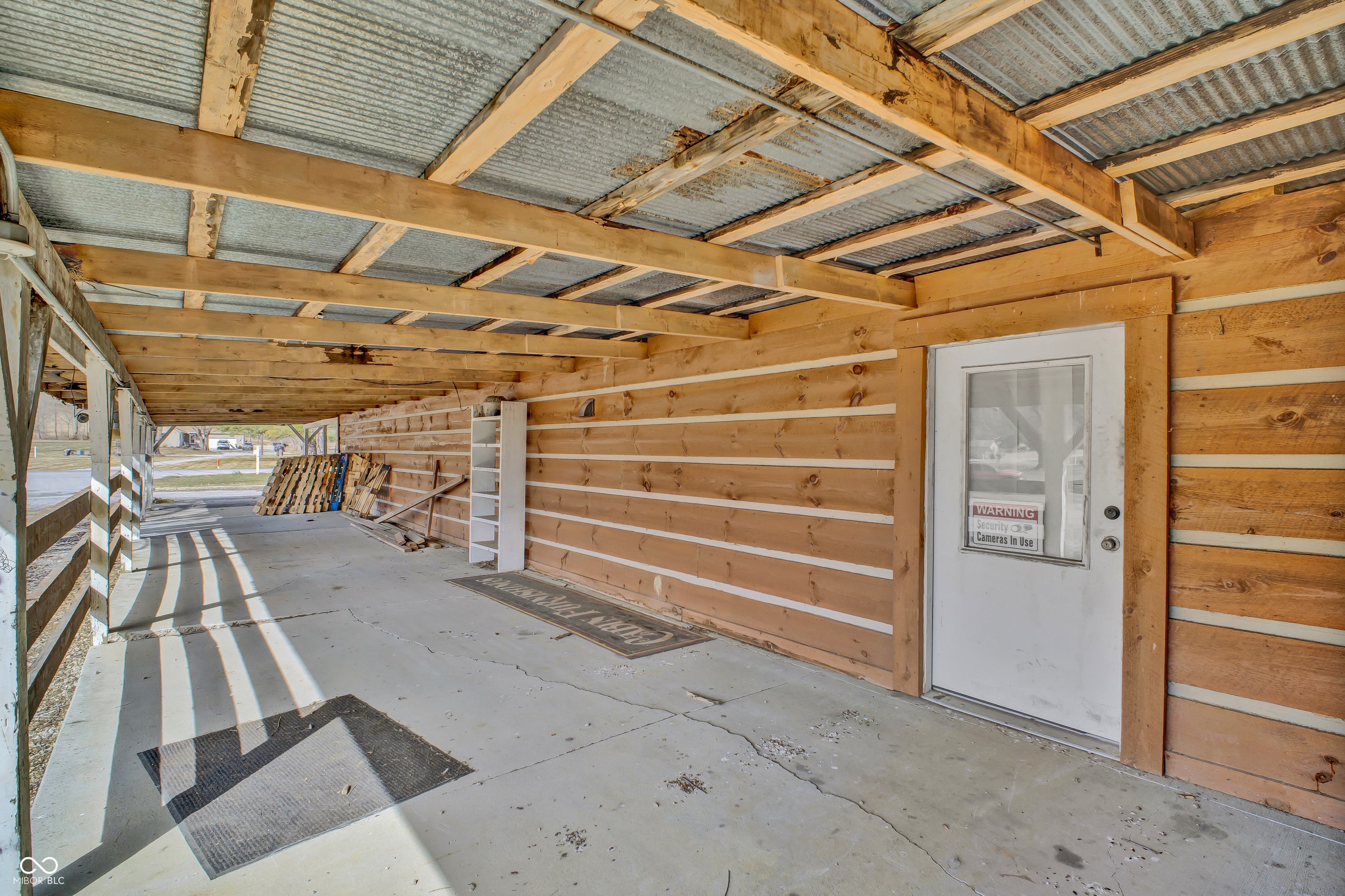 4883 State Road 46 E