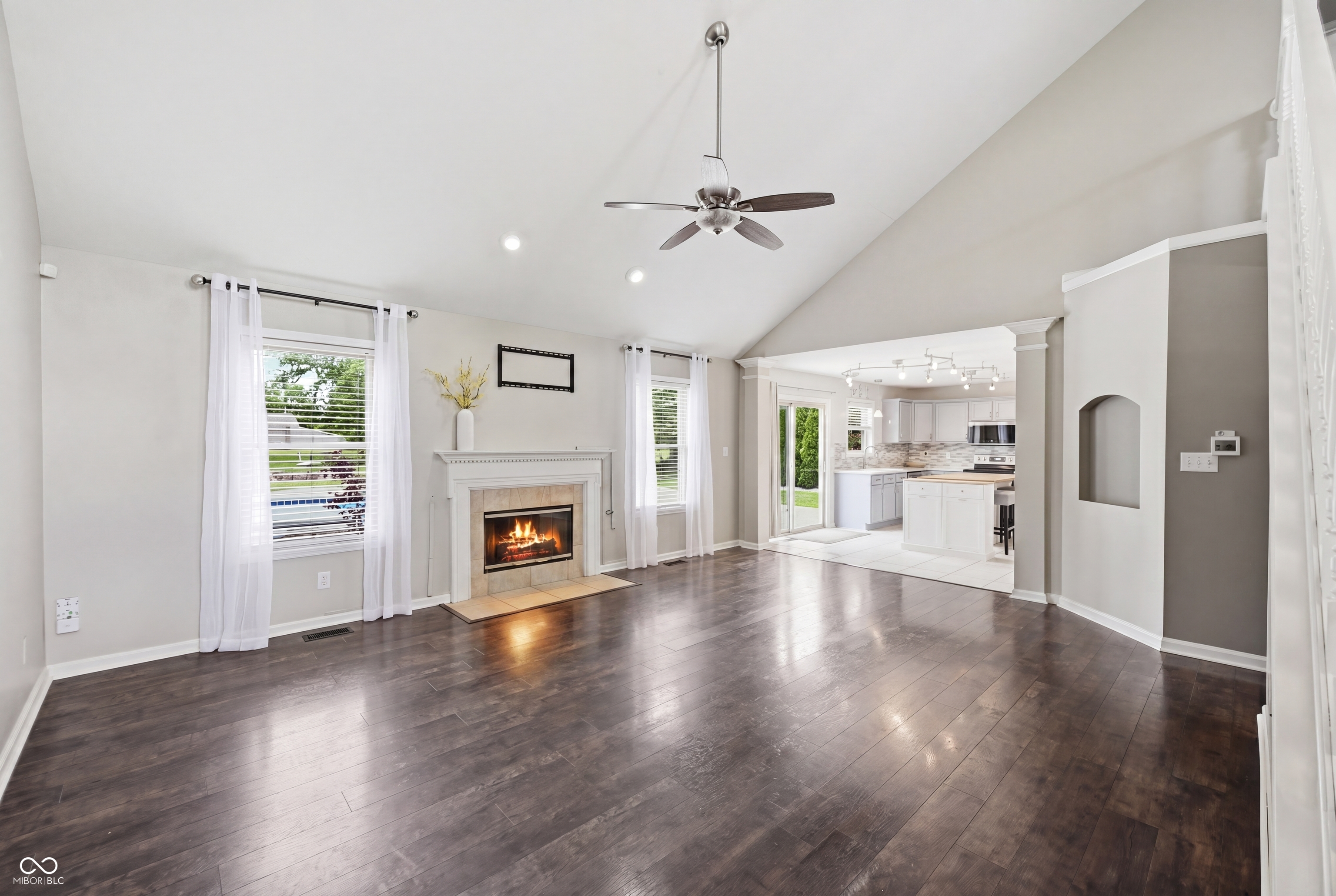 1114 Rockwell Drive