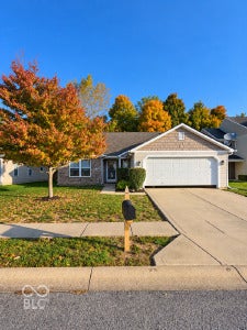10264 NEW DAWN PL, AVON, IN 46123 - Image 68161a6b97945a1a6db3a6ffaf2dbfd9/2849418318
