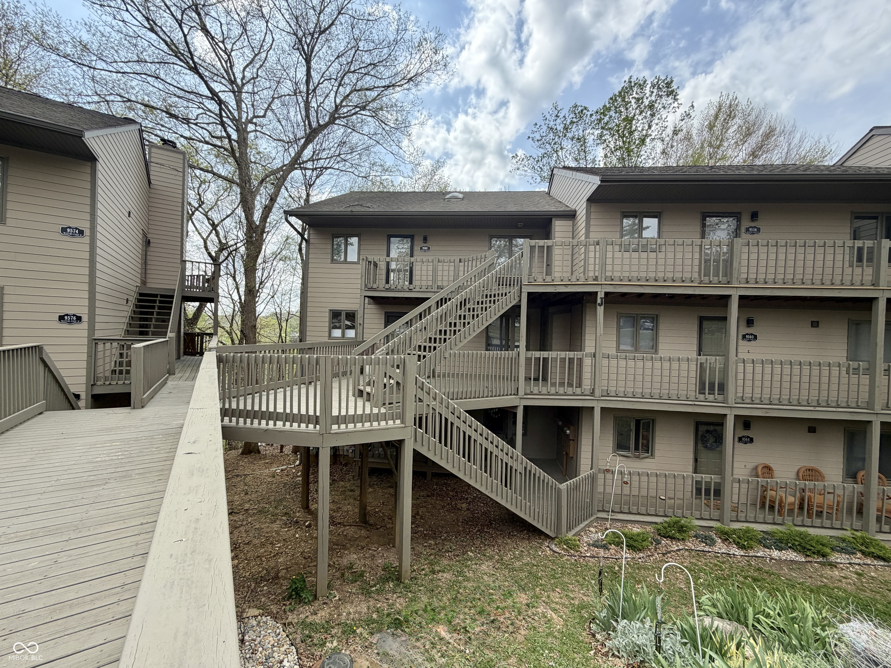 9572 S Lake Ridge Drive 171