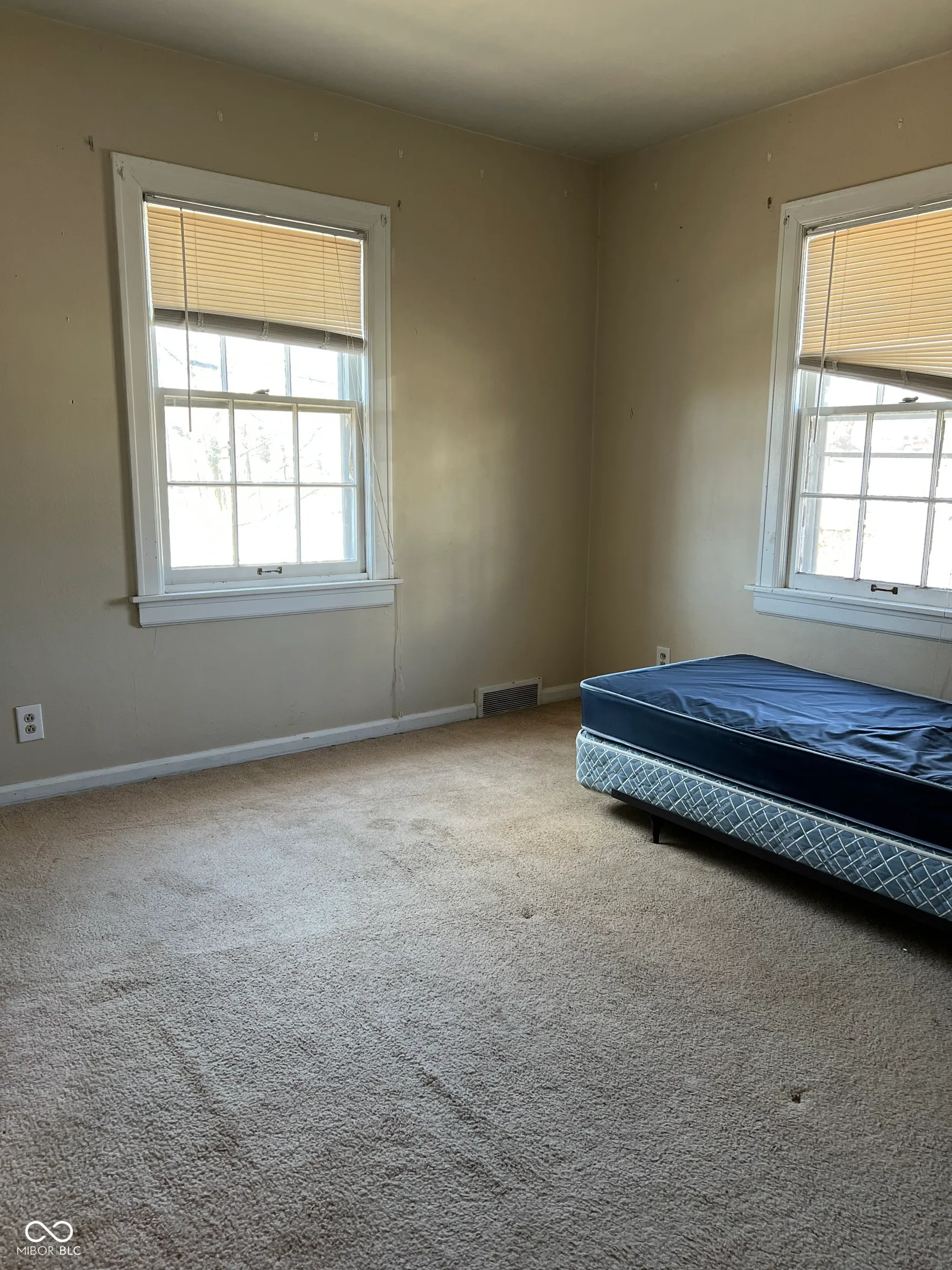 Anderson, Indiana 46012, United States, ,Residential,Pending,90750