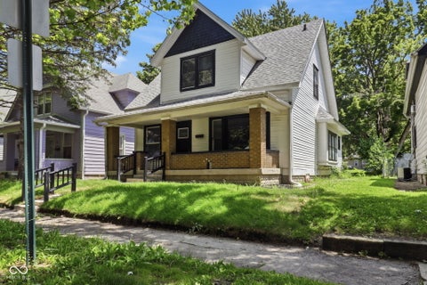 Photo of 47 N Oxford Street, Indianapolis, IN 46201 (MLS # 22109797)