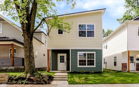Photo of 1433 Deloss Street, Indianapolis, IN 46201 (MLS # 22104657)