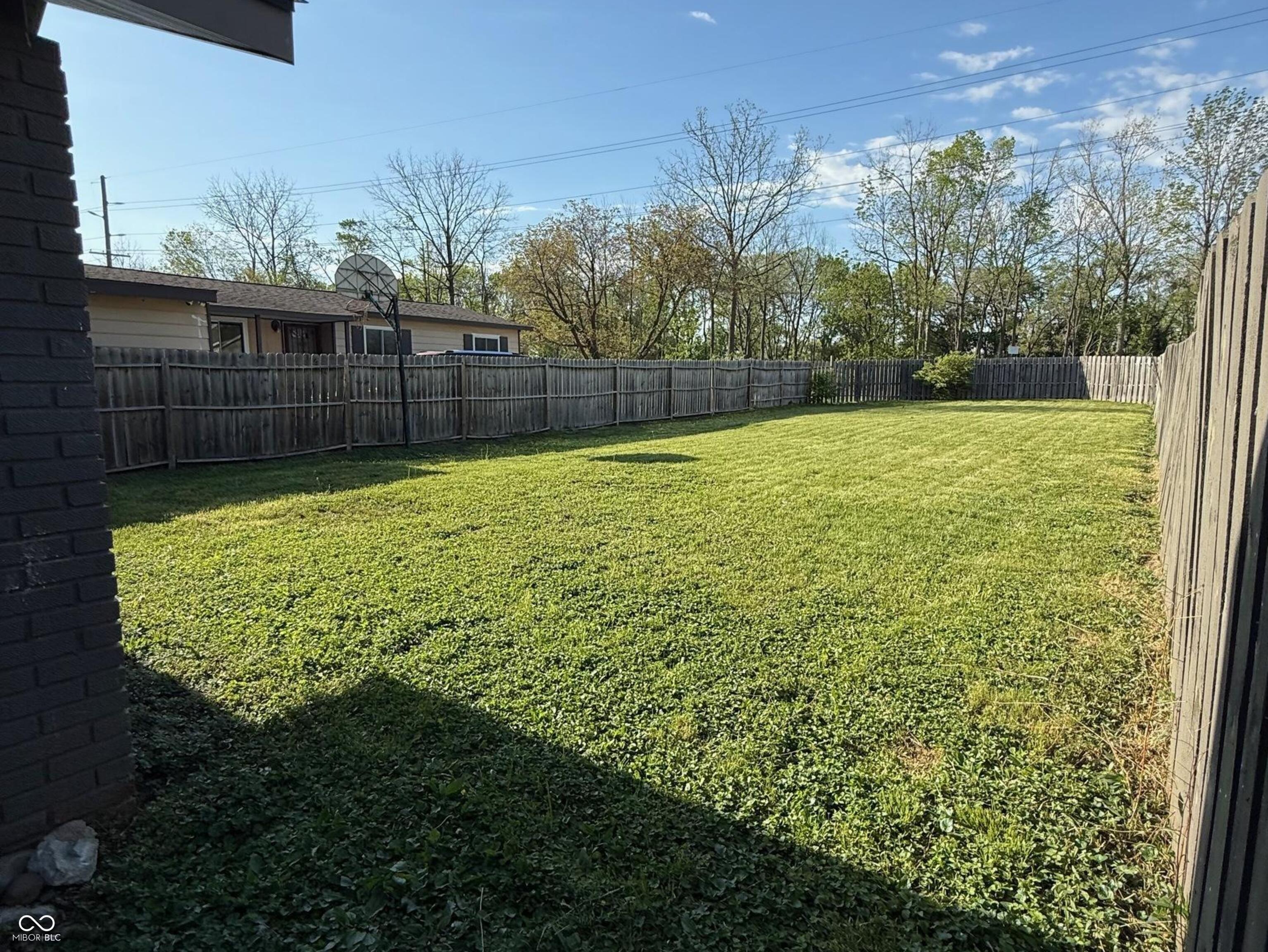 1404 S Gerrard Drive