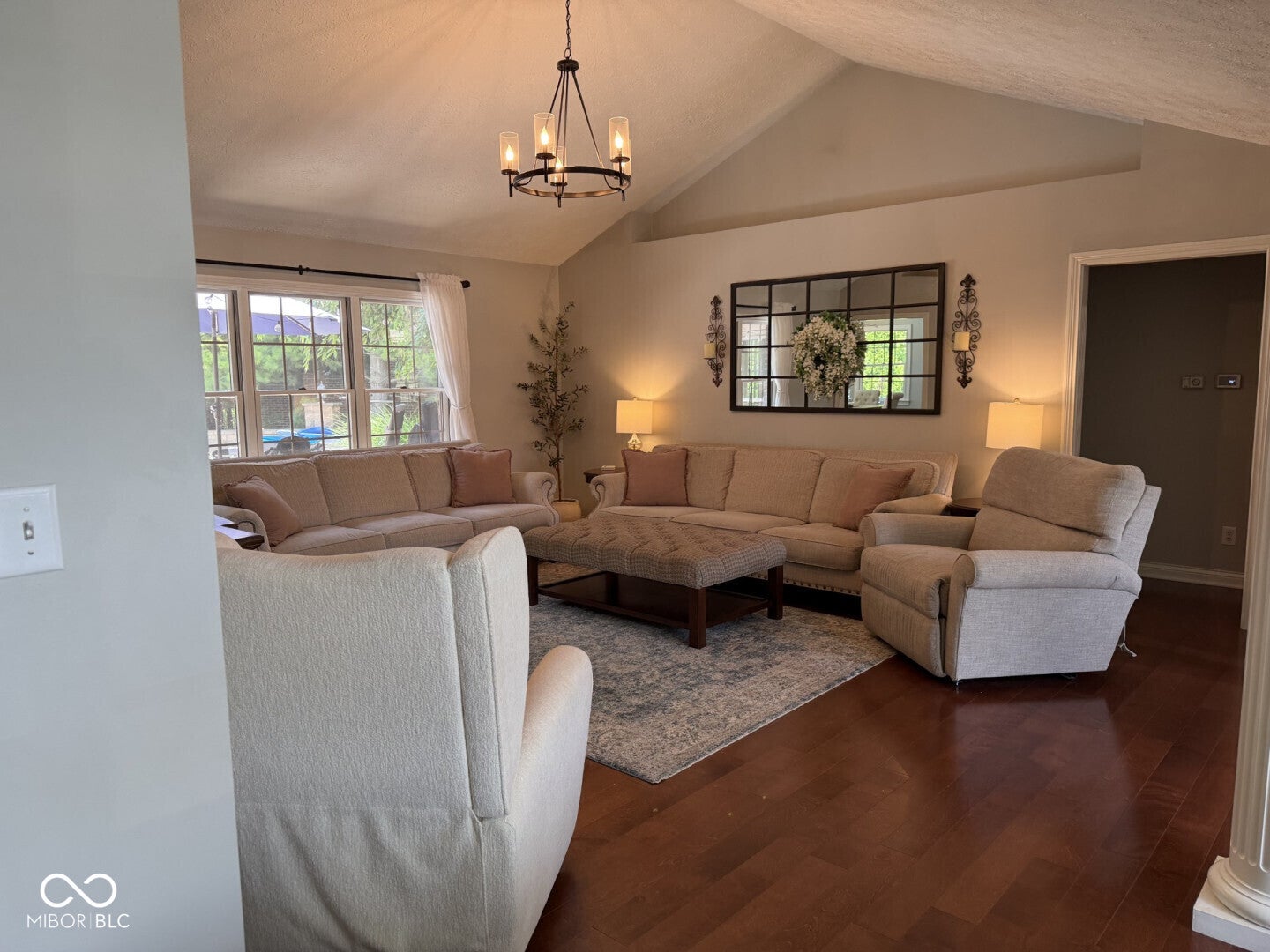 5735 Station Hill Drive