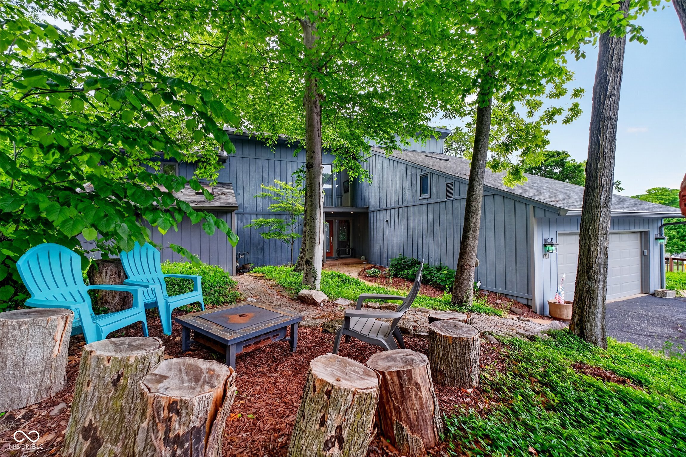 1711 Mulberry Circle