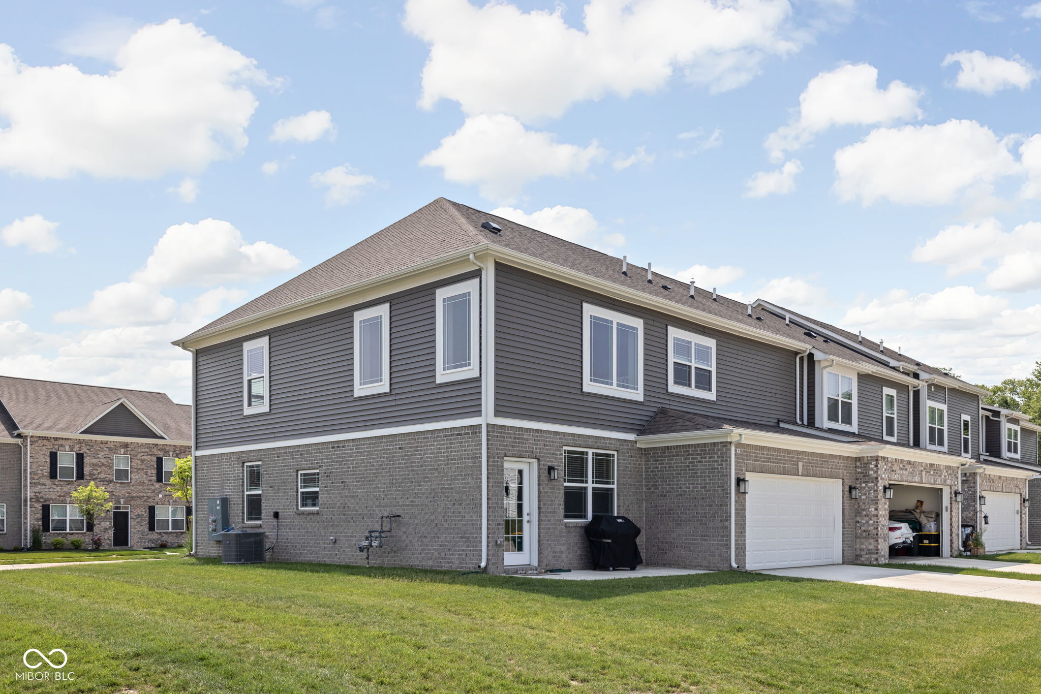 2892 Maricopa Boulevard