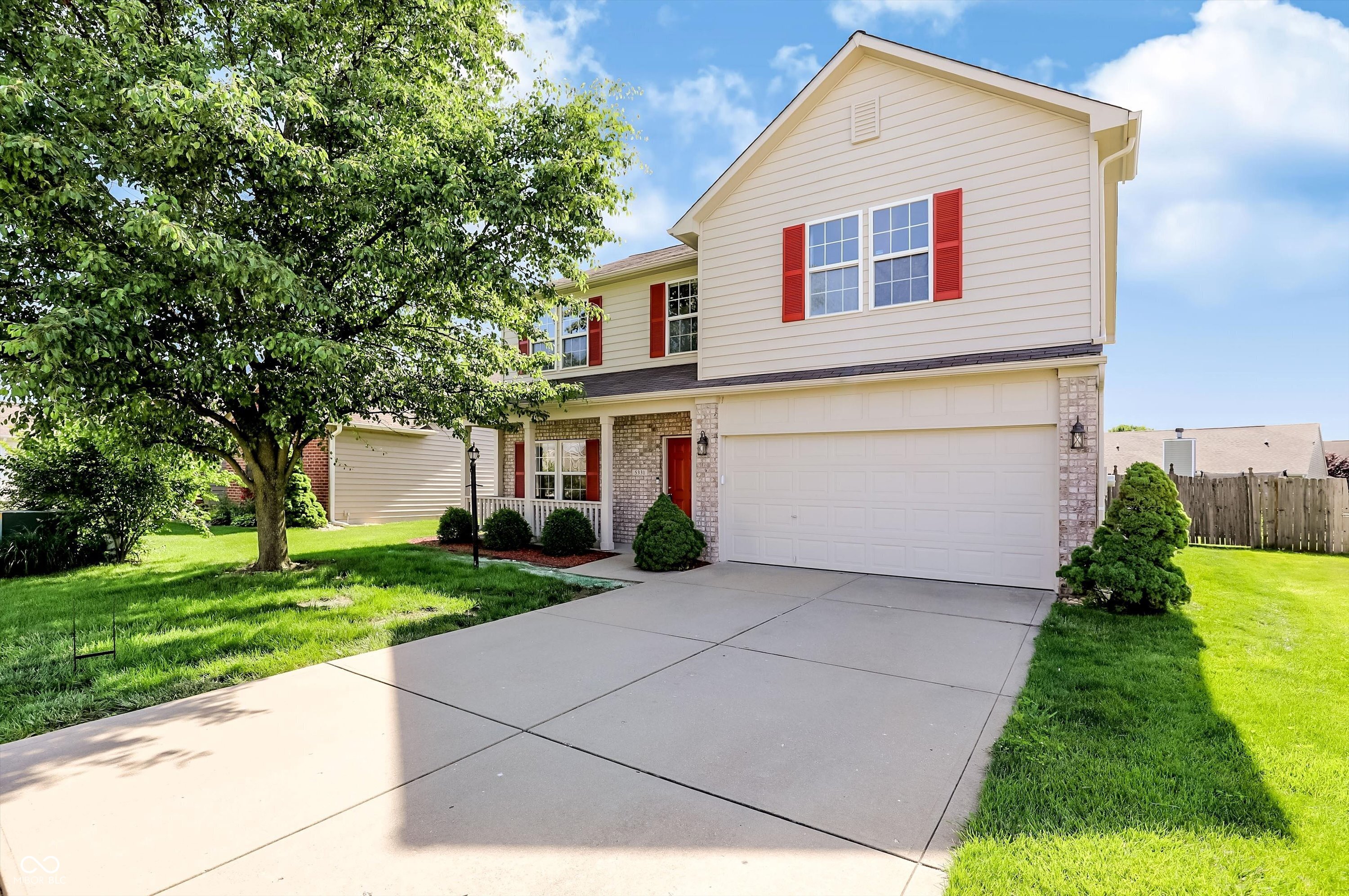 Photo 1 of 39 — 5331 Montavia Lane, Indianapolis, IN 46239