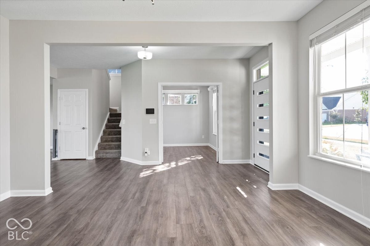 5570 W Stream Drive