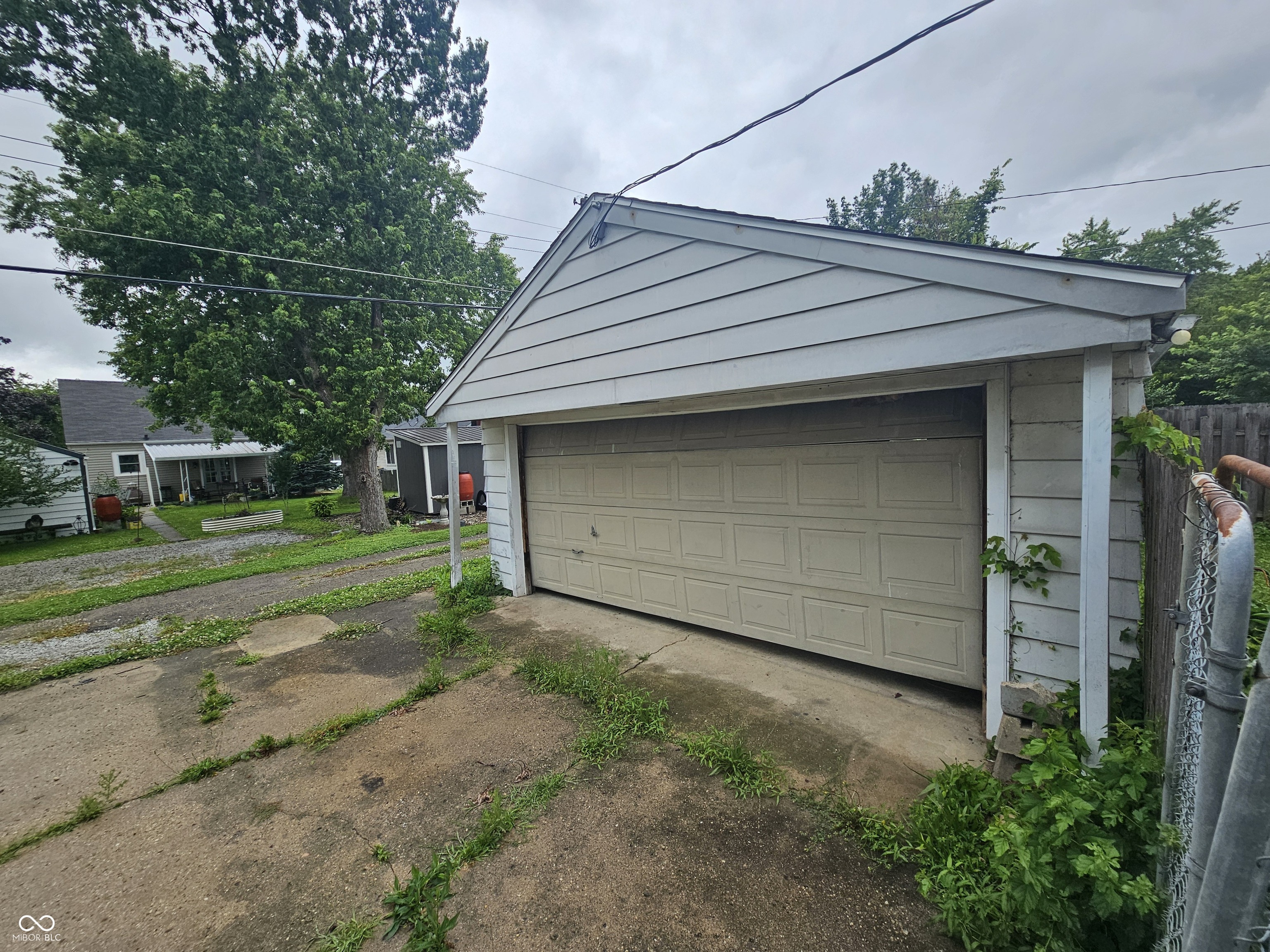1619 Poplar Street