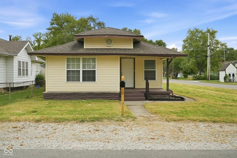 Photo of 731 Manhattan Avenue, Indianapolis, IN 46241 (MLS # 22125275)