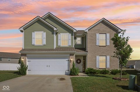 Photo of 5845 Cresswell Lane, Whitestown, IN 46075 (MLS # 22096265)