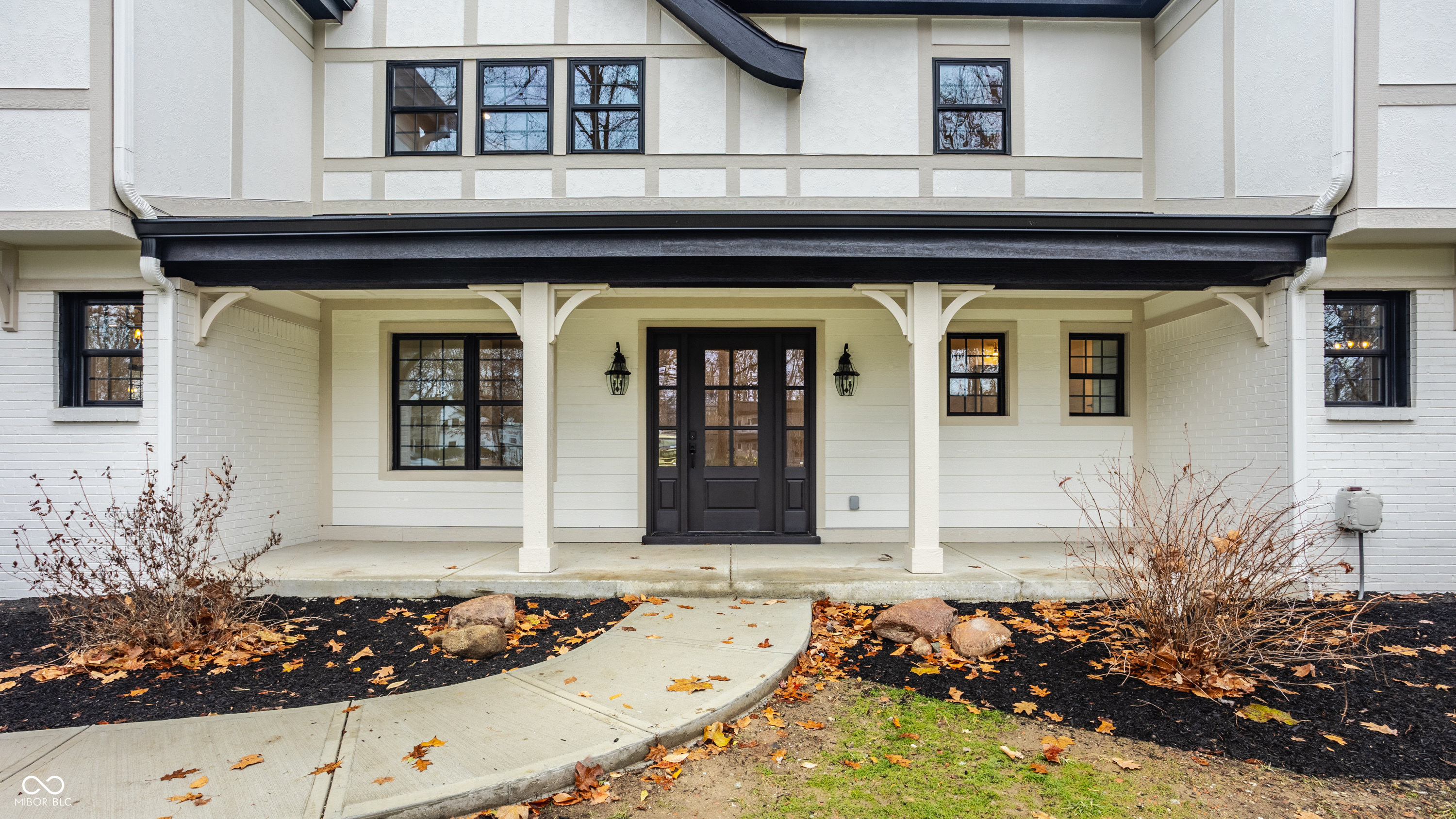 8390 N Illinois Street