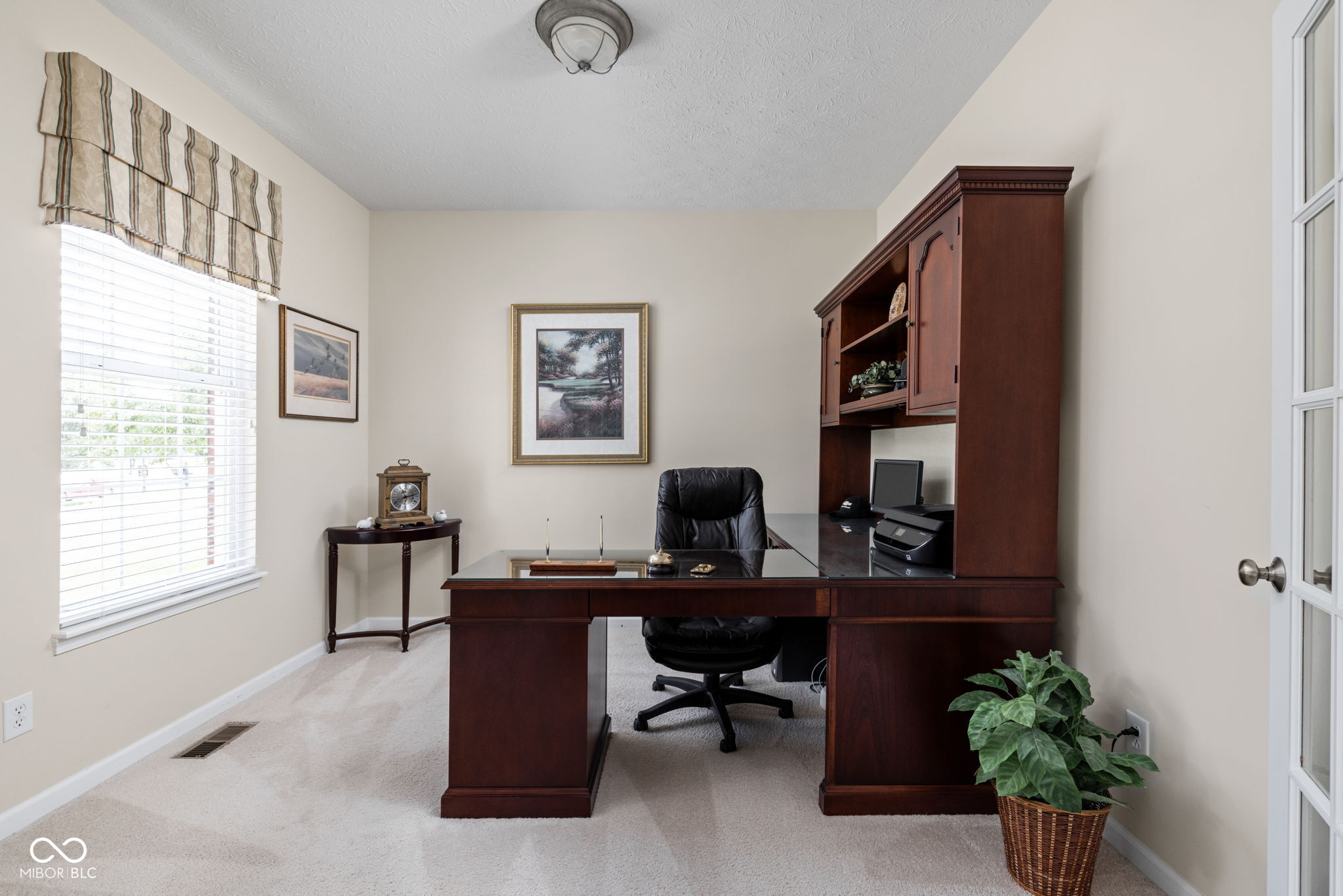 6801 Woodhaven Place