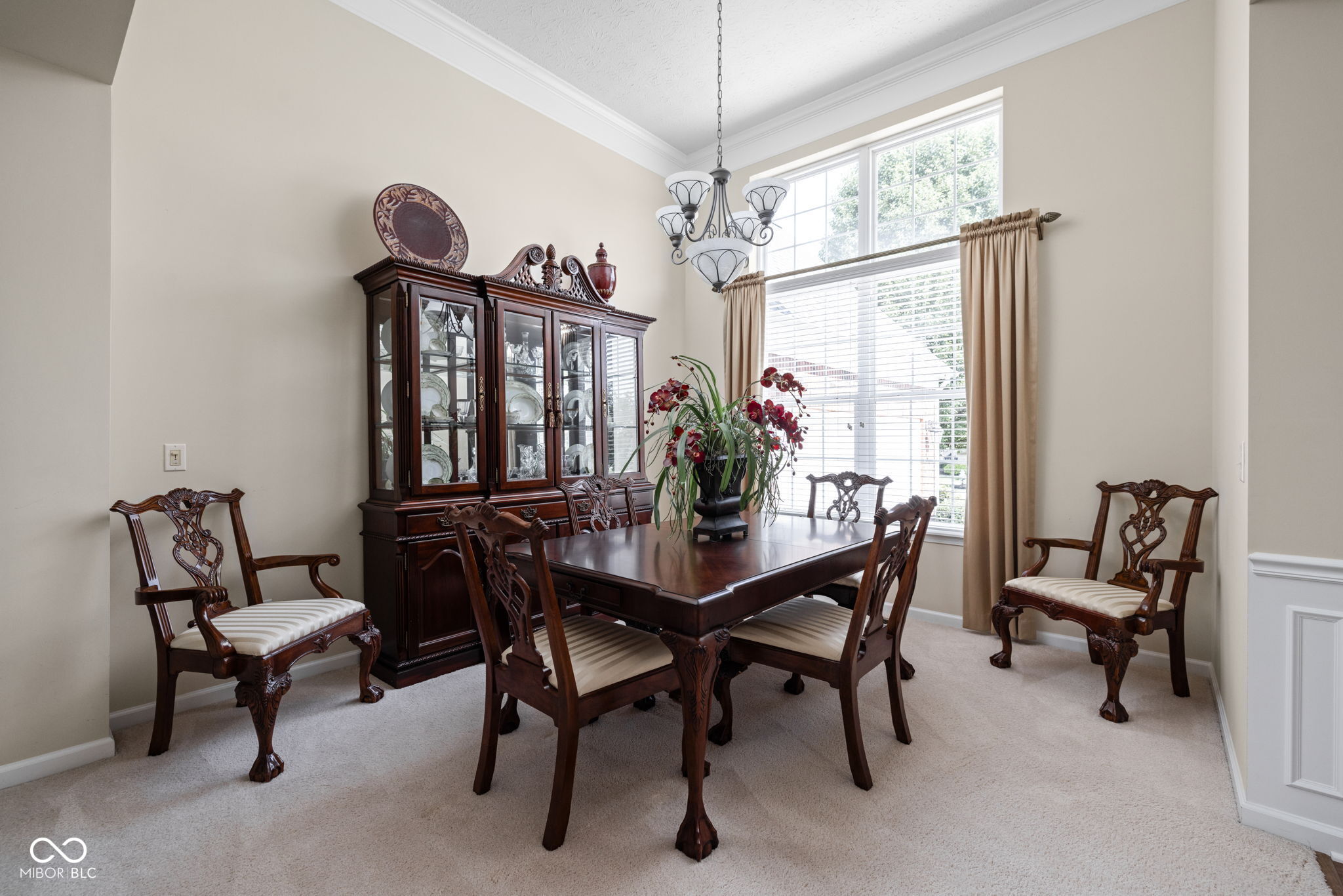 6801 Woodhaven Place