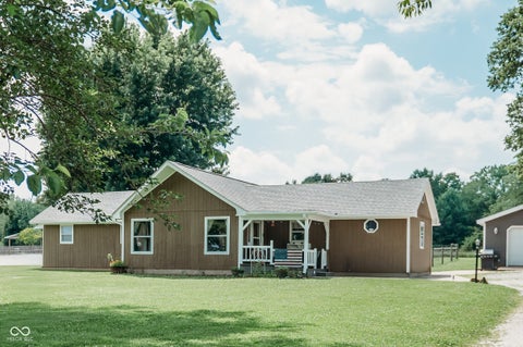 Photo for 8494 S 625 Road W
