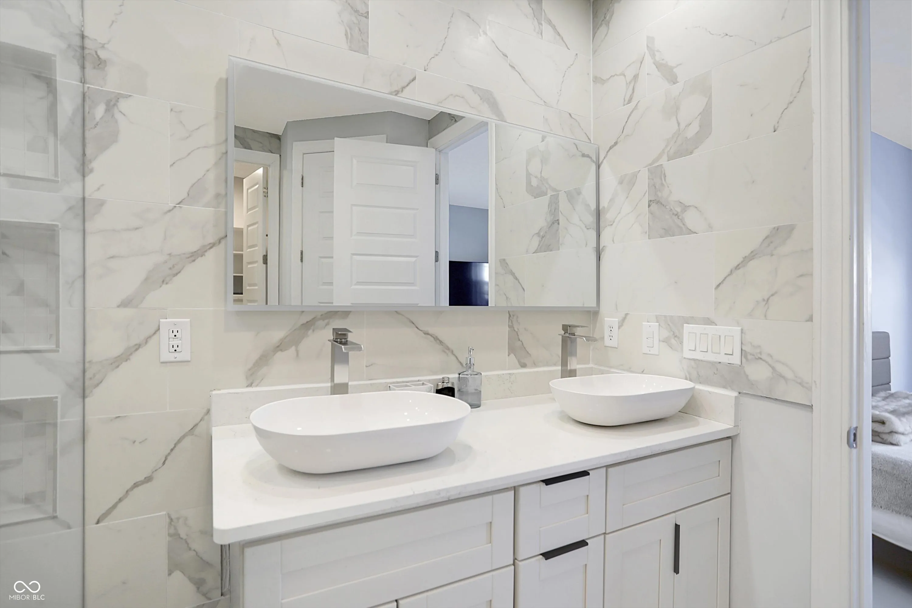 Fishers, Indiana 46037, United States, 3 Bedrooms Bedrooms, ,3 BathroomsBathrooms,Residential,Pending,8148