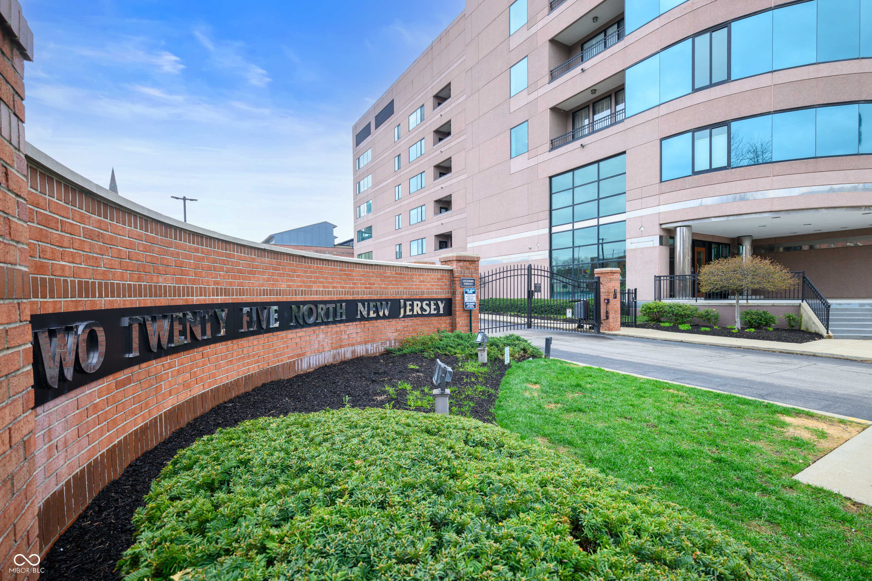 225 N New Jersey Street APT 48