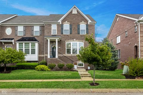 Photo of 13616 Whitten Drive N, Fishers, IN 46037 (MLS # 22064431)