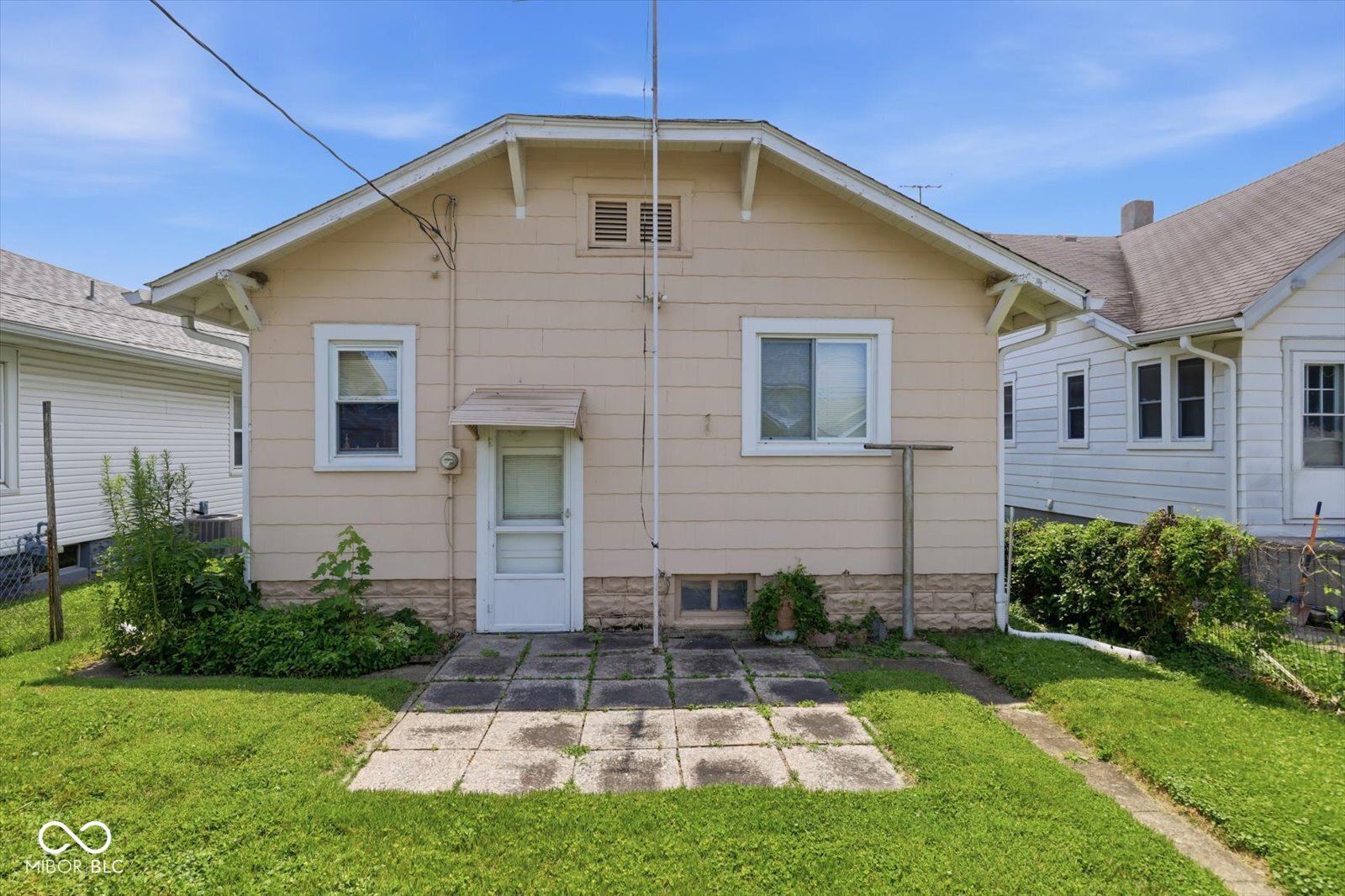 106 4th Street