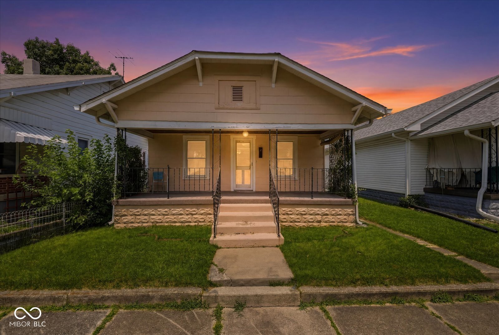 Photo 1 of 25 — 106 4th Street, Shelbyville, IN 46176