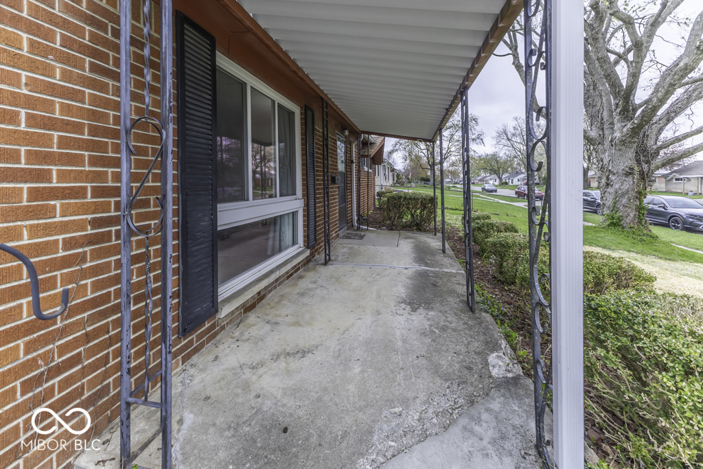 438 Park Drive
