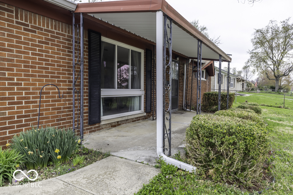 438 Park Drive