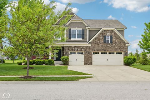 Photo of 15961 Foothill Drive, Noblesville, IN 46060 (MLS # 22098520)