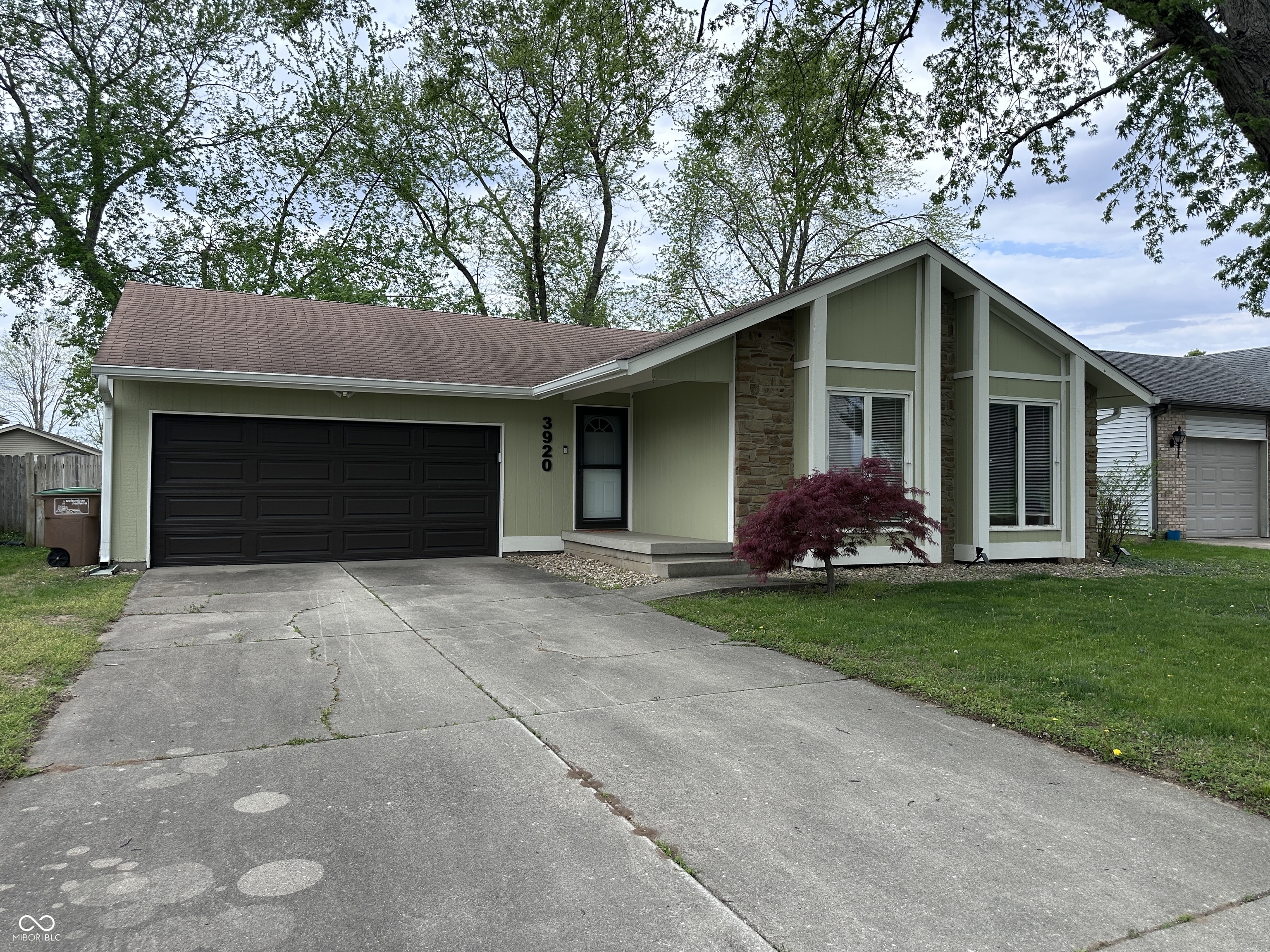 Photo 1 of 35 — 3920 Peppertree Lane, Columbus, IN 47203