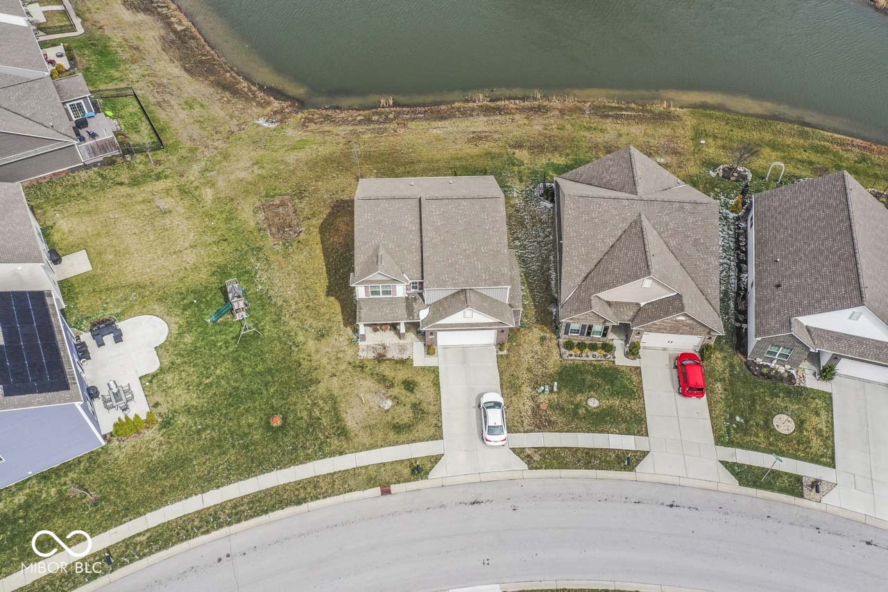 5924 Wintersweet Lane