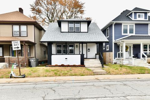 Photo of 910 E Morris Street, Indianapolis, IN 46203 (MLS # 22075079)
