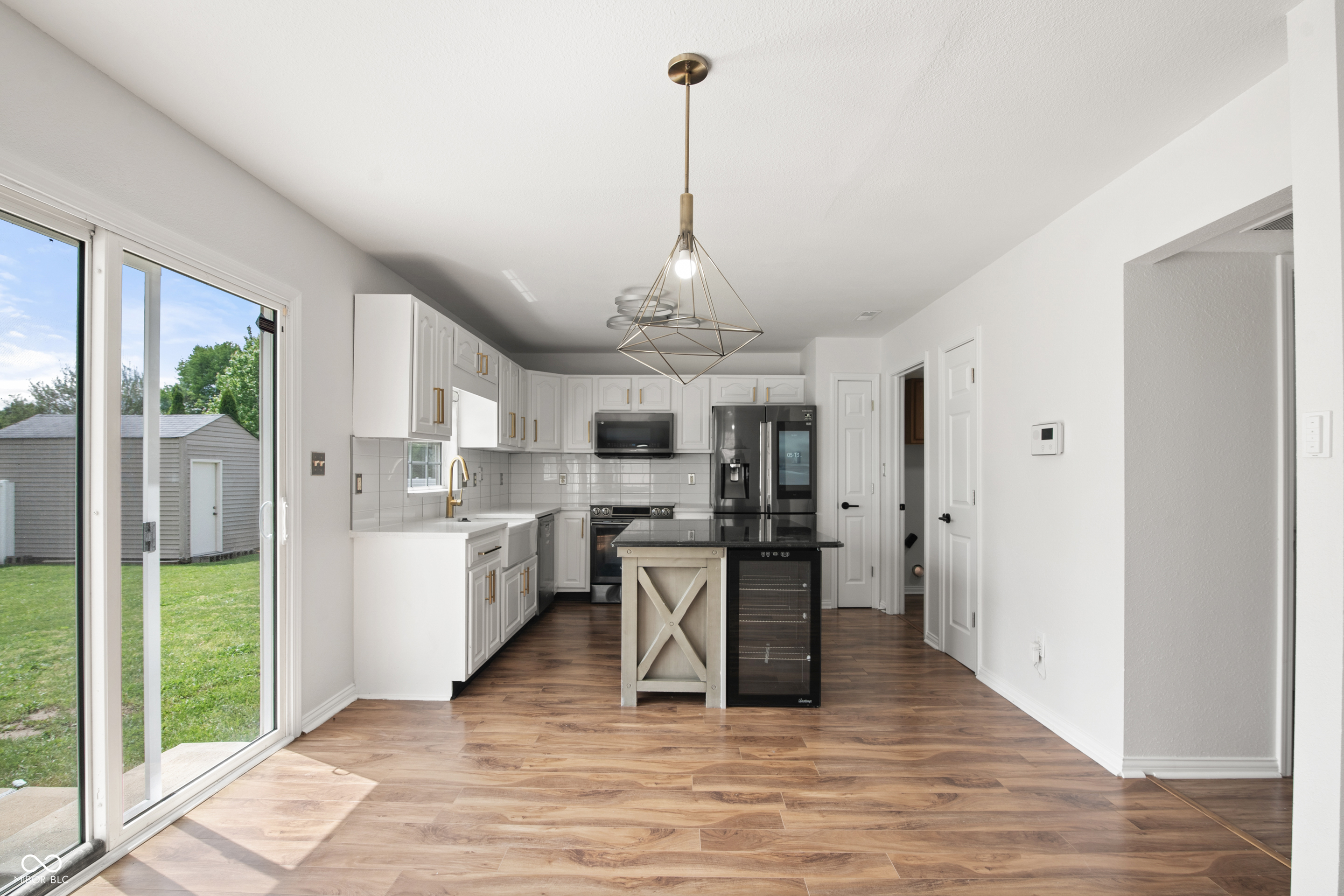 8287 Shute Circle