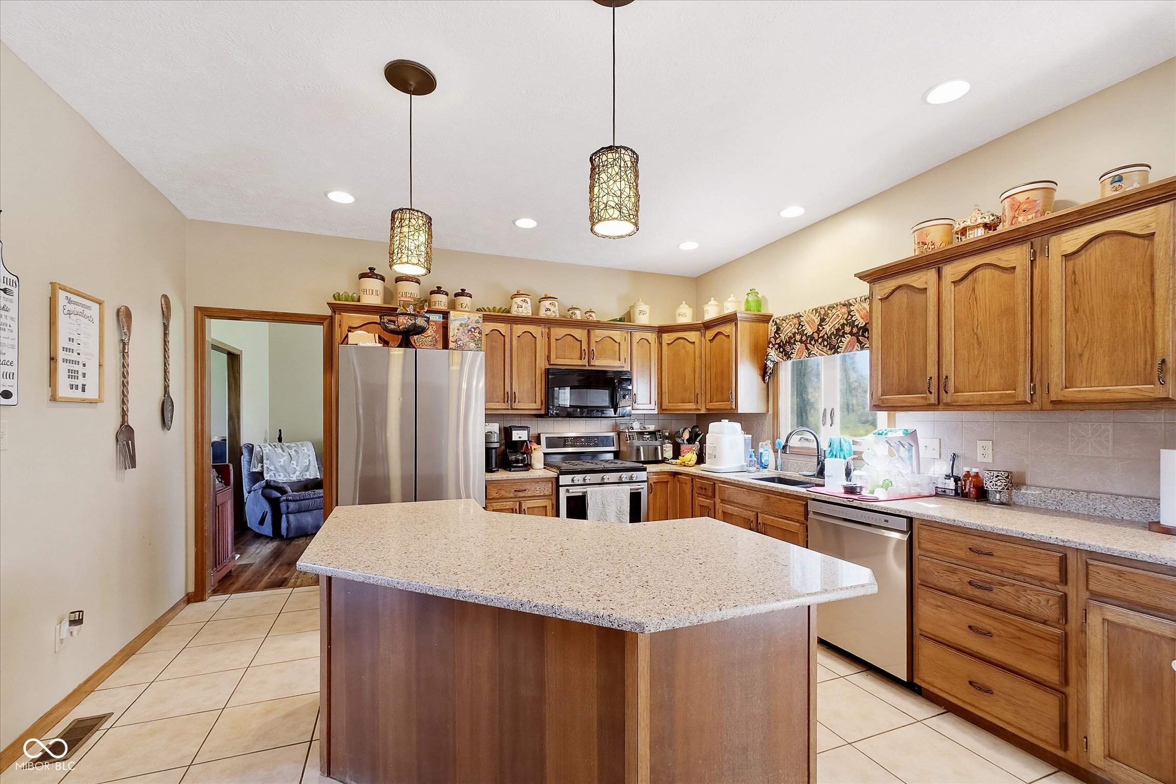 2405 Sunderland Drive