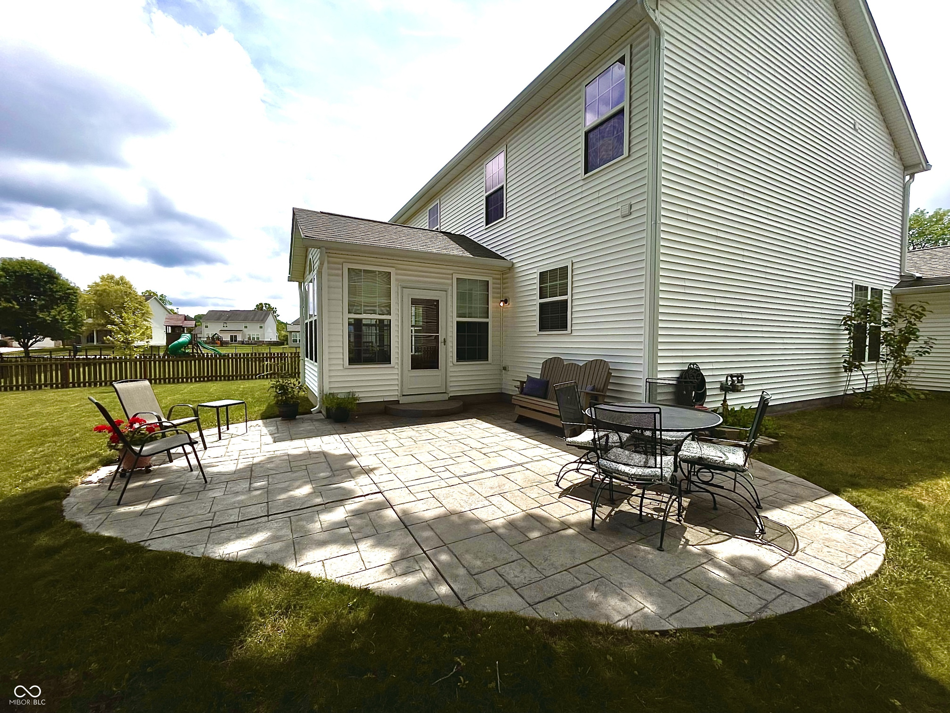 5211 Nicodemus Drive