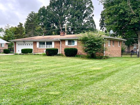 Photo of 8026 Singleton Street, Indianapolis, IN 46227 (MLS # 22065885)