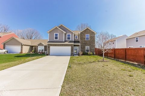 Photo of 4343 Rhapsody Lane, Indianapolis, IN 46235 (MLS # 22088881)