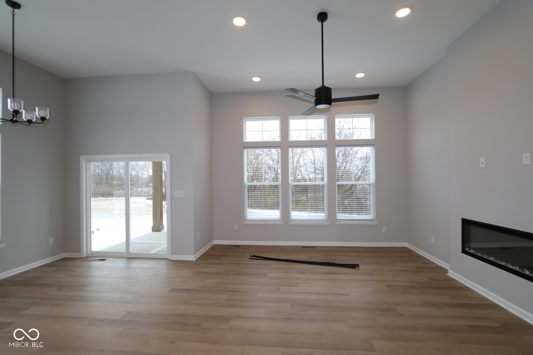 6363 Sailmaker Drive