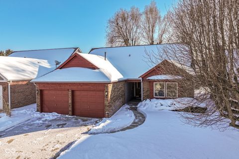 Photo of 1065 Alydar Circle, Indianapolis, IN 46217 (MLS # 22078537)