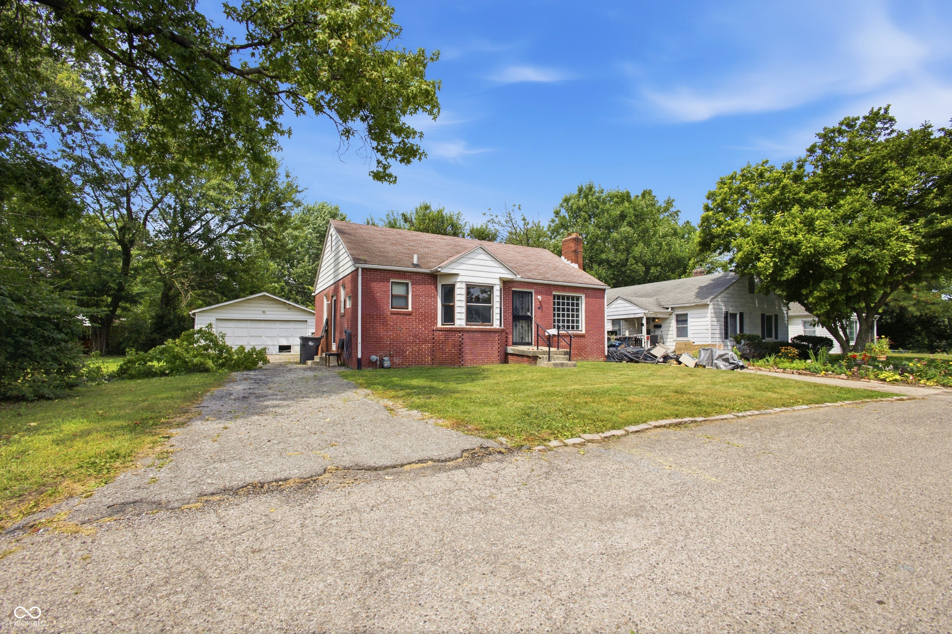 32 N Catherwood Avenue
