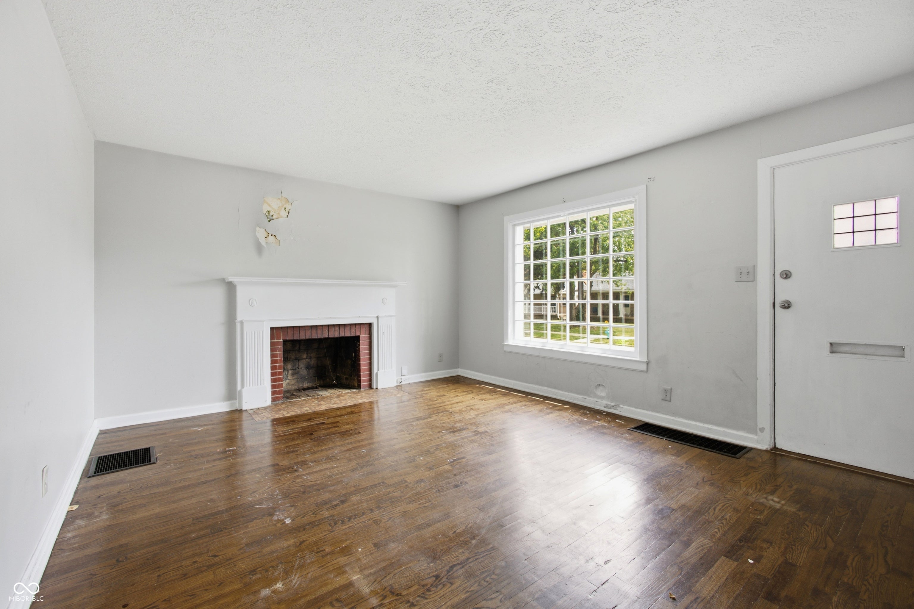 32 N Catherwood Avenue