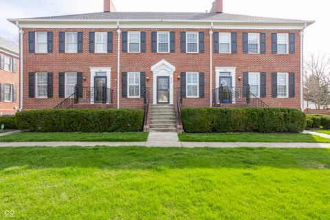 Photo of 8183 Heyward Drive, Indianapolis, IN 46250 (MLS # 21992772)