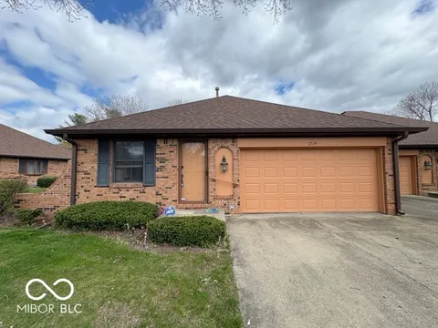 1215 Willow Springs Boulevard, Brownsburg, IN 46112 - MLS#: 22032645