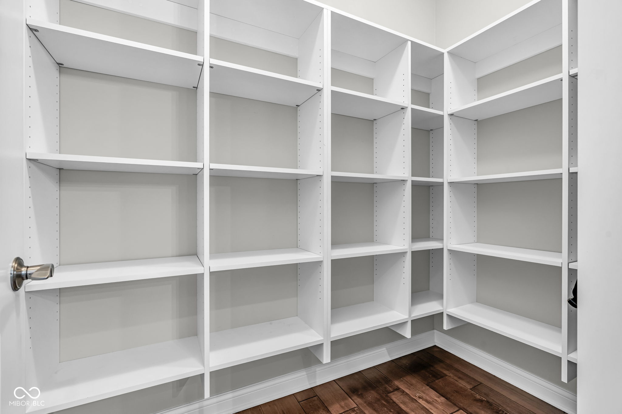 720 S Rangeline Road 703